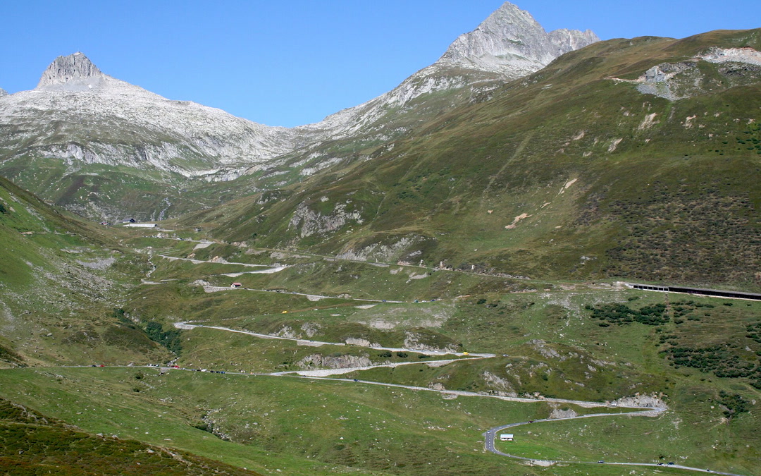Tour 3: Oberalp–Lukmanier–Gotthard "Long Triple"